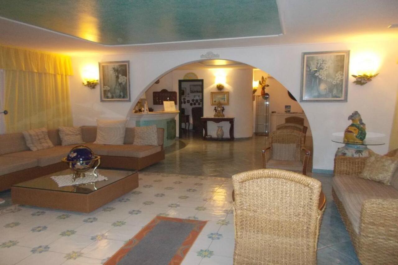 Park Hotel La Villa Forio di Ischia Exteriör bild